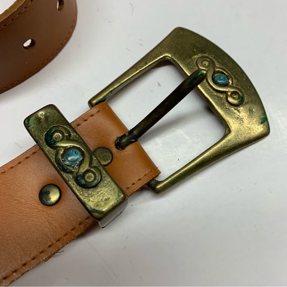 Vintage ornate brass buckle tan leather belt L - Picture 5 of 10